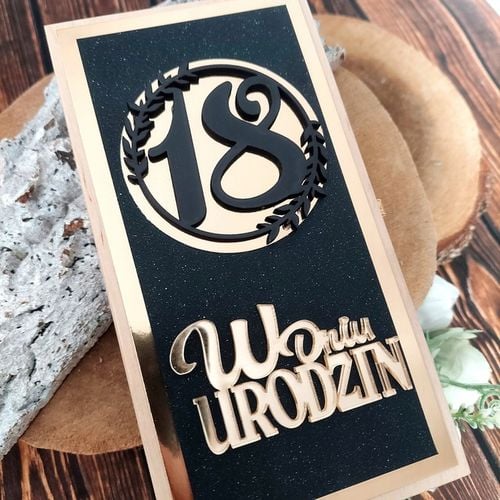 PUDEŁKO NA GOTÓWKĘ 18-te urodziny * PREZENT * hit OSIEMNASTKA na Arena.pl