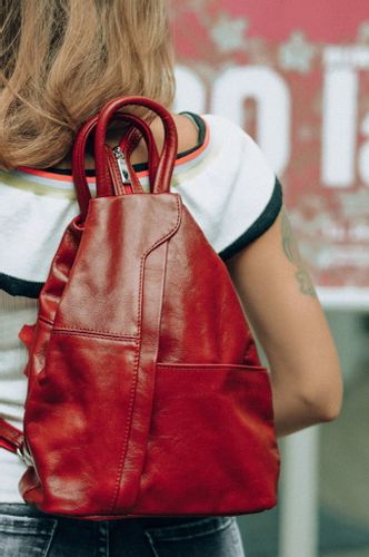 BELTIMORE plecak damski skórzany trójkątny elegancki V478 brązowy na Arena.pl