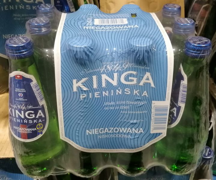 Kinga 0,33l Niegazowana (butelka szklana) - karton zdjęcie 1