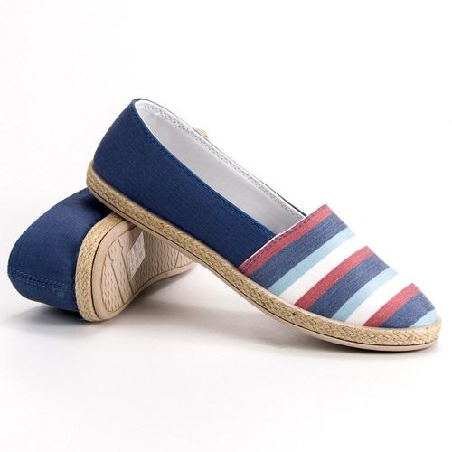 Slipony W Paski r.37 na Arena.pl