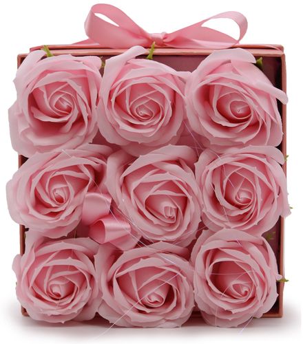 Mydlany Flower Box - 9 Różowych Róż w Kwadratowym Pudełku na Arena.pl