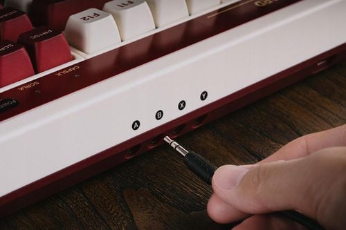 Klawiatura 8BitDo Mechanical Keyboard Fami Ed. na Arena.pl