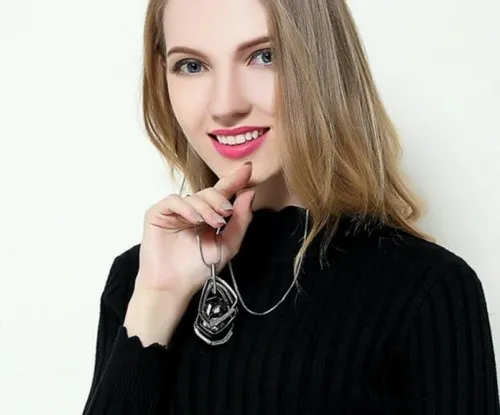 Naszyjnik DŁUGI srebrny łańcuszek kryształ GRAFIT na Arena.pl