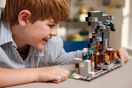 21277 - lego minecraft - kilofowa kopalnia na Arena.pl