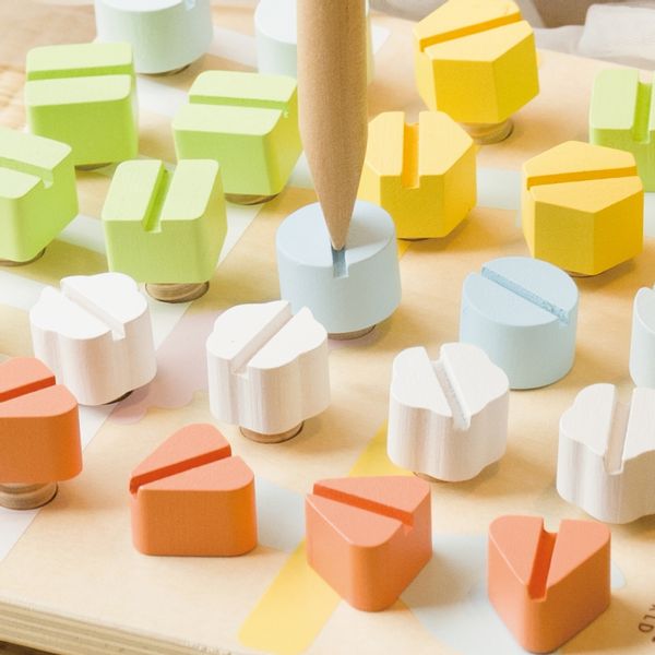 CLASSIC WORLD Wooden Manipulative Board Logic Puzzle zdjęcie 4