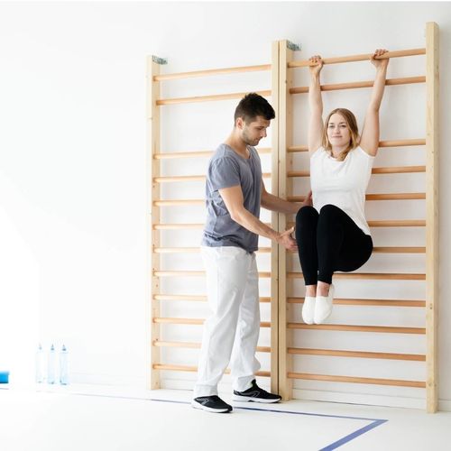 Drewniana drabinka gimnastyczna UNDERFIT 195 x 80 cm na Arena.pl