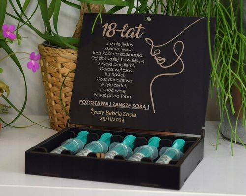 Pudełko Zastrzyk Gotówki Prezent na 18 Urodziny na Arena.pl
