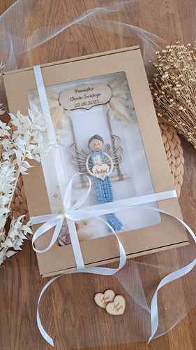 MAKRAMA RAMKA ANIOŁ PREZENT PAMIĄTKA CHRZTU ŚWIĘTEGO KOMUNII ŚWIĘTEJ na Arena.pl