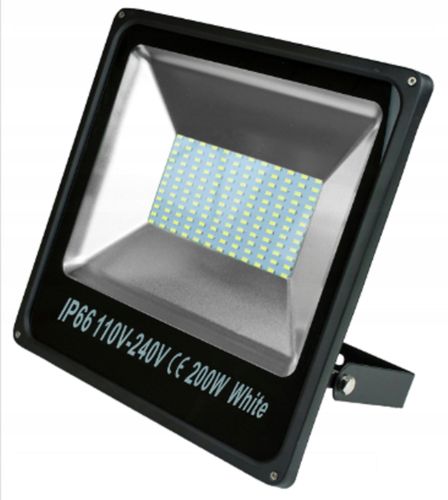 NAŚWIETLACZ HALOGEN 200W na Arena.pl