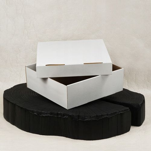 Pudełko karton na muffiny pączki 30x30x10 cm białe opakowanie BARDZO MOCNE na Arena.pl