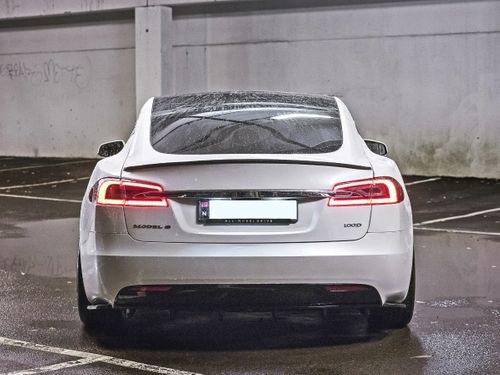 Dokładka Tył Tesla Model S Facelift na Arena.pl