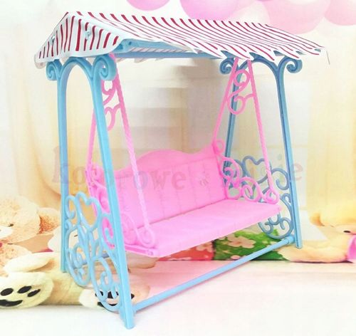 HUŚTAWKA MEBELKI 1866 domek dla lalek do domku zestaw meble akcesoria na Arena.pl