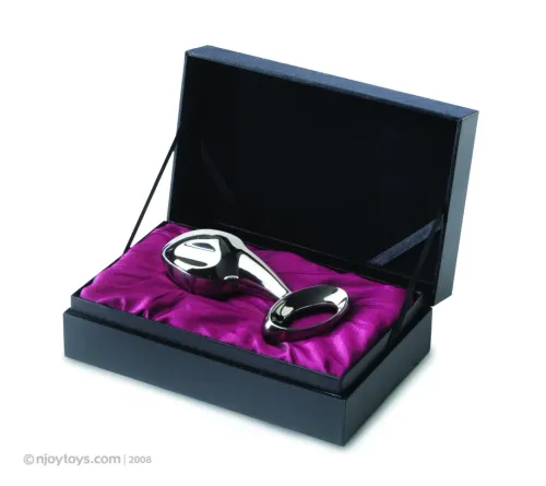 njoy pure plug 2.0 stalowy duży model z uchwytem 8,9 cm na Arena.pl