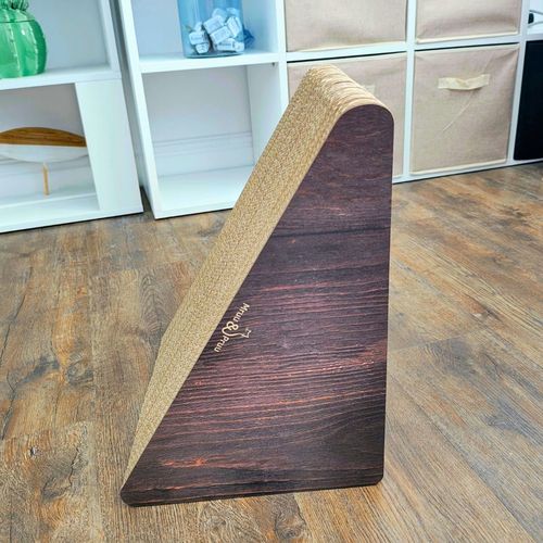 Drapak dla kota TRÓJKĄT | brązowy | 46 x 39 x 27 x 30 cm | Mruu&Pruu na Arena.pl