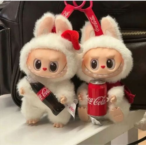 LABUBU COCA-COLA THE MONSTER BRELOK MASKOTKA PLUSZOWA KOLEKCJONERSKA na Arena.pl