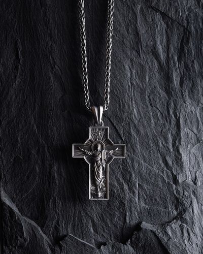 Srebrny krzyż RESURRECTION of JESUS CHRIST na Arena.pl