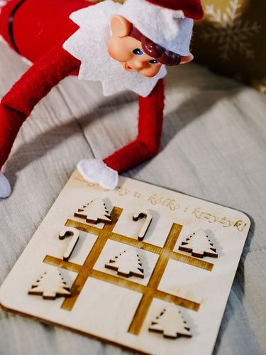 ELF PSOTNIK FIGURKA ZESTAW TABLICZKI DRZWI ZADANIA ADWENTOWE PAKA GADŻETY na Arena.pl
