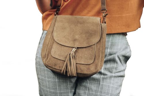 Torebka skórzana Damska Zamszowa Listonoszka retro na Arena.pl