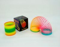 KX6327_2 Sprezynka magiczna teczowa rozciagana ok