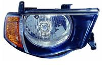 Mitsubishi L200 05-10 Reflektor przedni lampa przednia Prawa