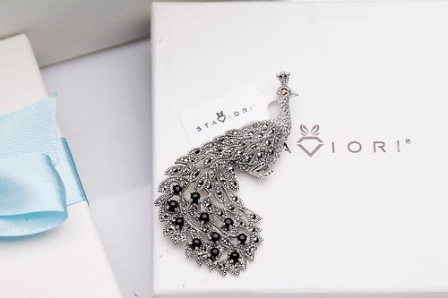 srebrna broszka staviori na Arena.pl