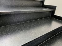 Płytki na schody z kapinosem grube 100x30x3 GRAFIT