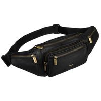 praktyczna saszetka męska w czarnym kolorze wykonana ze skóry naturalnej