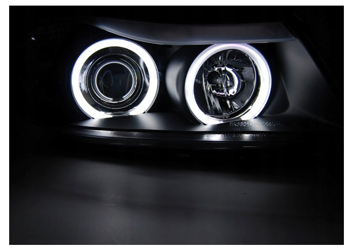 Lampy Reflektory BMW E90/E91 OD 2005 DO 2008 Roku BIAŁE RINGI CCFL zdjęcie 3