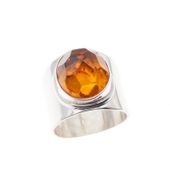 Pierścionek sygnet - Koniakowy Bursztyn fasetowany w srebrze (różne rozmiary) 4