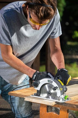 PIŁA TARCZOWA PRZECINARKA PILARKA RĘCZNA DO DREWNA Z LASEREM 2400 W na Arena.pl