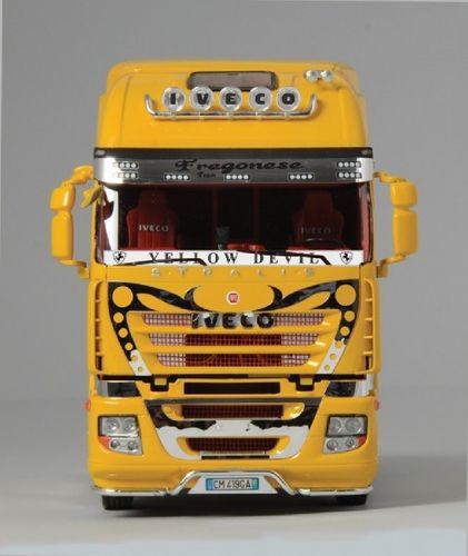 Italeri Iveco Stralis Tellow Devil na Arena.pl