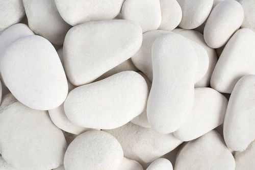 OTOCZAK BIAŁY KAMIEŃ THASSOS BIAŁE OTOCZAKI do OGRÓDU i DONICZEK 10 KG na Arena.pl