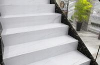 Płytki schodowe 120x30 MARMUR POLER glamour ŻYŁKA