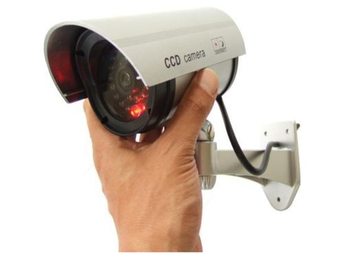 Kamera atrapa led monitoring zewnętrzna ścienna z diodą migająca srebrny na Arena.pl