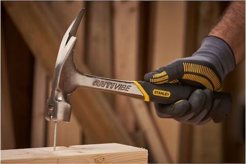 MŁOTEK LATT HAMER ANTIVIBE 600G 1-51-937 STANLEY na Arena.pl