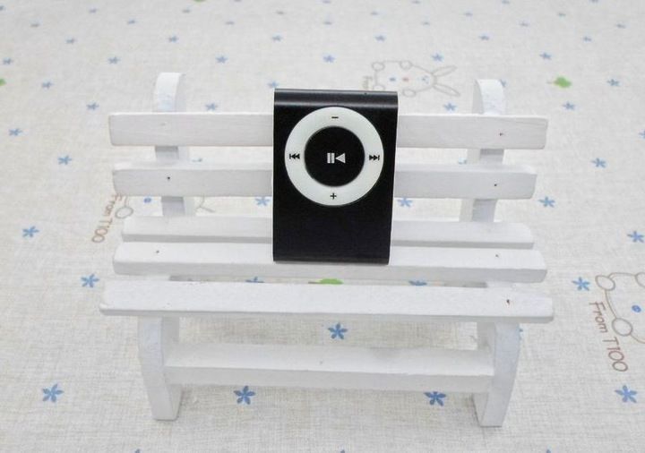 ODTWARZACZ MP3 KLIPS SŁUCHAWKI + KARTA SD 8GB zdjęcie 4