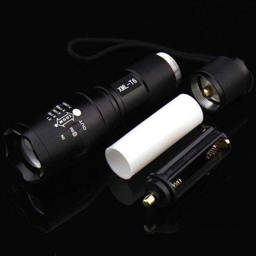 Latarka LED CREE XML-T6 - ZOOM na Arena.pl