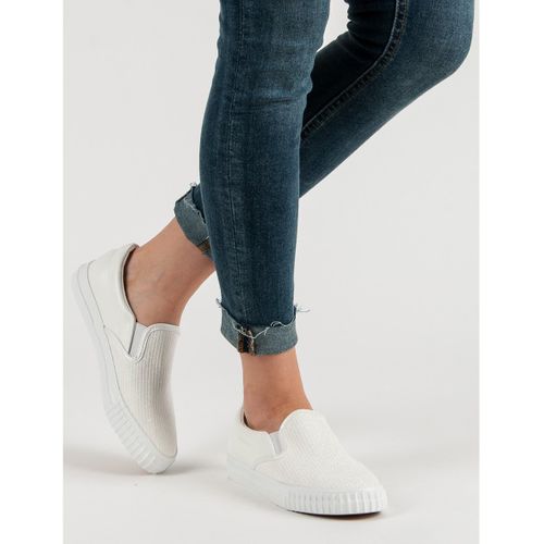 Białe Trampki Slip On r.40 na Arena.pl