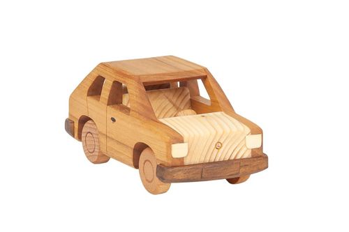Duży model auta "Maluch" na Arena.pl