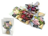 bukiet róż w ozdobnej torebce 30 x 15x20cm