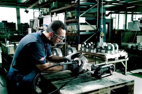 szlifierka prosta ge 710 plus - me 600616000 na Arena.pl