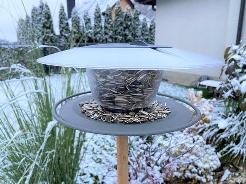 Karmnik dla ptaków - Birdyfeed Round na Arena.pl