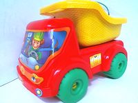 Samochod Bartek z kompletem letnim 338 00338