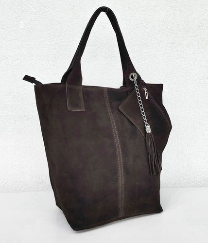 Zamszowa torebka shopper ciemna czekolada na Arena.pl