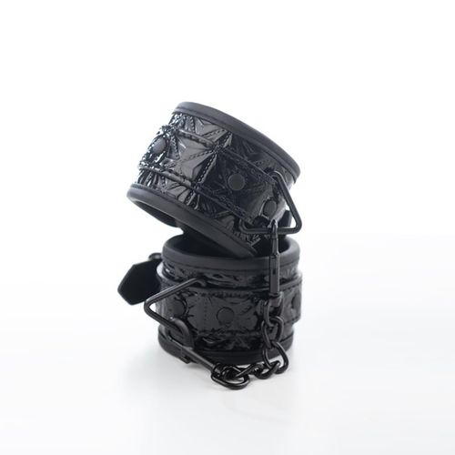 wrist cuffs na Arena.pl