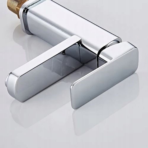 BATERIA ŁAZIENKOWA UMYWALKOWA KRAN STOJĄCA KWADRAT DO UMYWALKI CUBE CHROM na Arena.pl