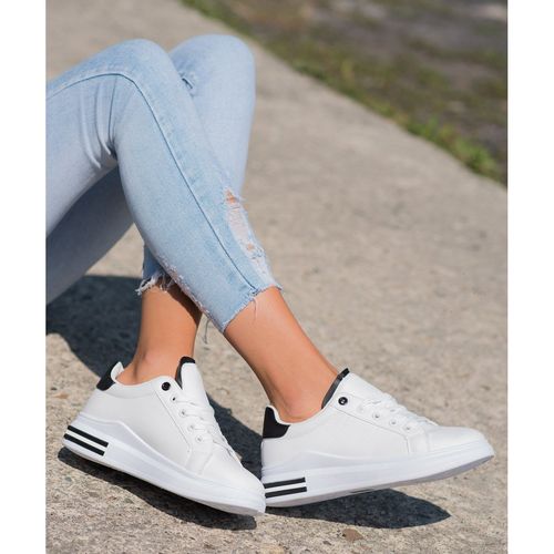Modne Wiązane Sneakersy r.40 na Arena.pl