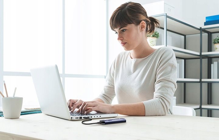 UGREEN OBUDOWA HUB KIESZEŃ DYSKU SSD M.2 NVME DO 2 TB 10GBPS USB 3.2 0,25M zdjęcie 5