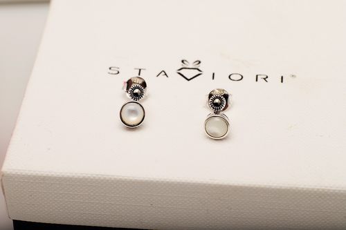 kolczyki srebrne z masą perłową i markazytami na Arena.pl