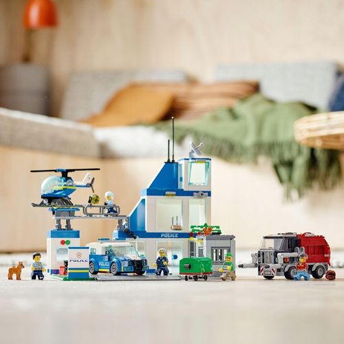 LEGO City 60316 Posterunek policji na Arena.pl